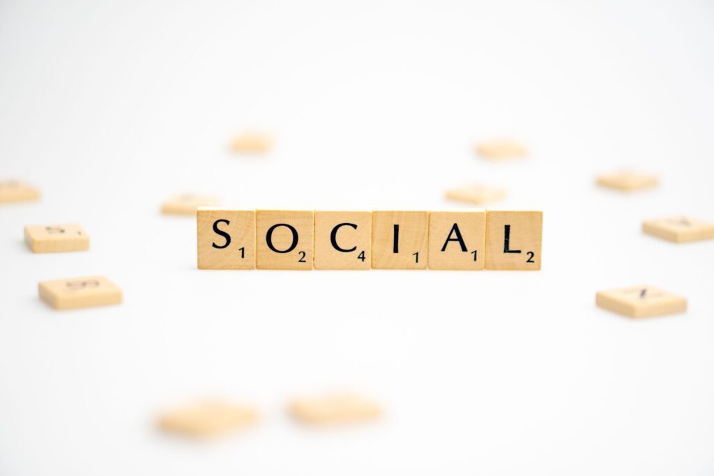 SOCIAL